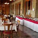 La Petite Planete 3*