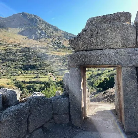 La Petite Planete Hotel