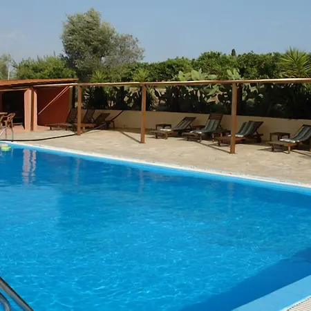 La Petite Planete Hotel 3*