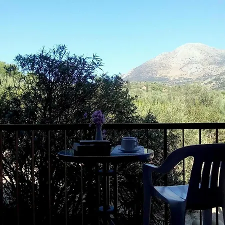 La Petite Planete Отель Mykines