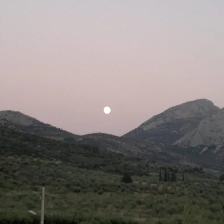 Hotel La Petite Planete