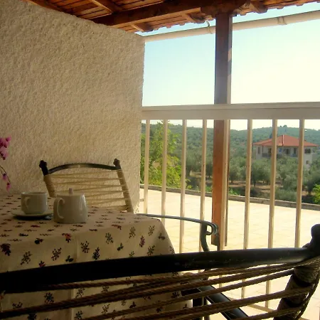 La Petite Planete Hotel 3*